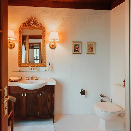 The House Отель Boyalica
