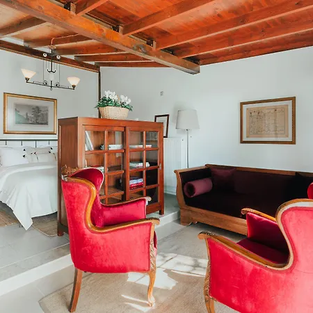 Hotel The House Boyalica