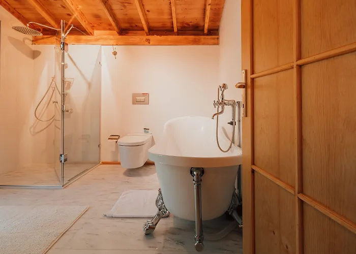 The House Hotel Boyalica